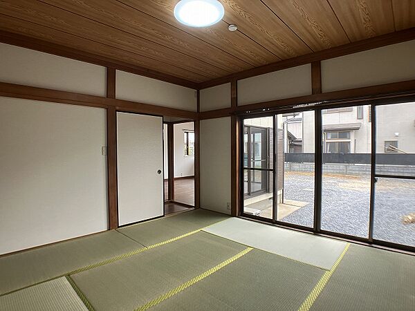 detached 茨城県石岡市若松３丁目8-31
地図を見る