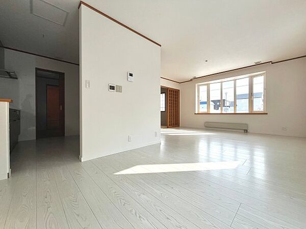 detached 北海道北広島市大曲緑ヶ丘5丁目5-9
地図を見る