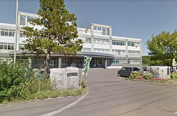 detached 北海道北広島市大曲緑ヶ丘5丁目5-9
地図を見る