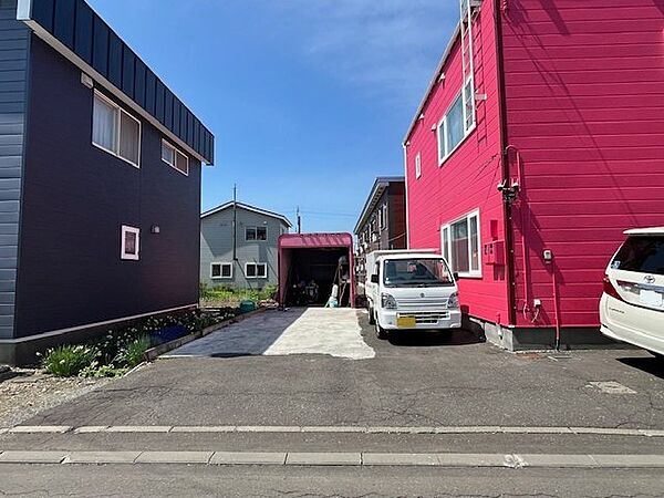 detached 北海道恵庭市中島町2丁目13-4
地図を見る
