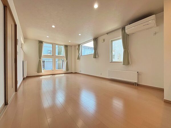 townhouse 北海道札幌市西区八軒四条西4丁目5-20
地図を見る