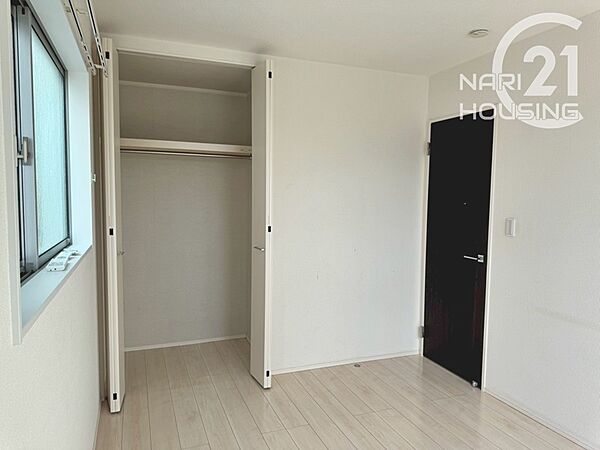 detached 東京都立川市砂川町８丁目

地図を見る