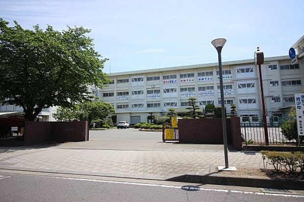 【中学校】伊勢崎市立第一中学校まで1112ｍ