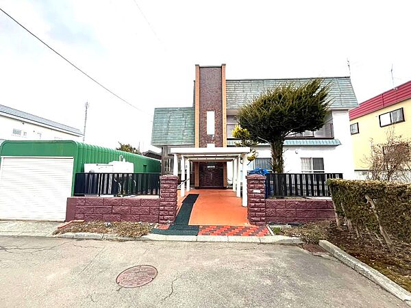 detached 北海道江別市大麻高町26-6
地図を見る