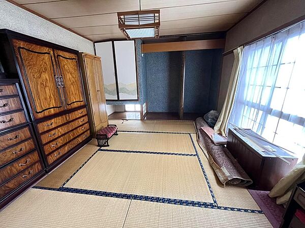 detached 北海道江別市大麻高町26-6
地図を見る