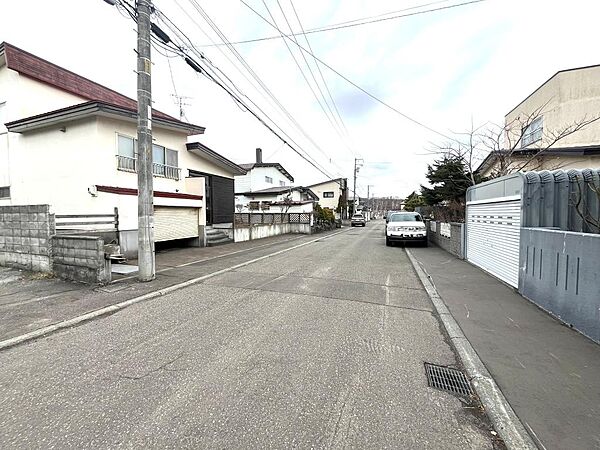 detached 北海道江別市大麻高町26-6
地図を見る