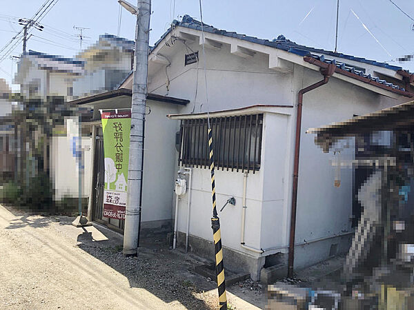 外観：327002858045