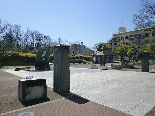 周辺を拡大表示
