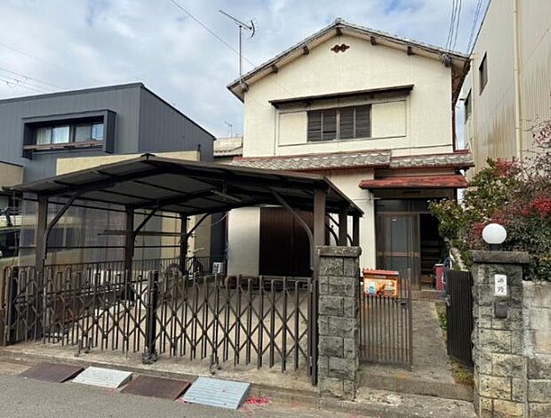 昭和52年築のお家です。