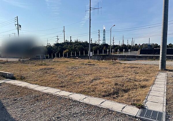 【建築条件なし！お好きなハウスメーカー・工務店で建築可能です】知多市八幡字荒井●日当たり良好●敷地６０超●高低差なし●現況更地●整形地●閑静な住宅地●資料請求等、お気軽にお問い合わせください