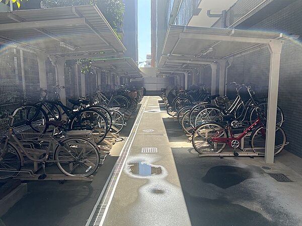 駐輪場