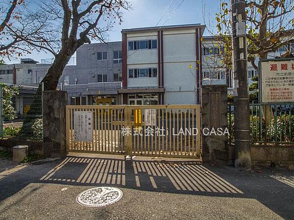 前原小学校　徒歩8分