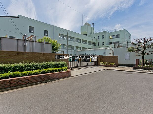 南中学校まで(550m)
