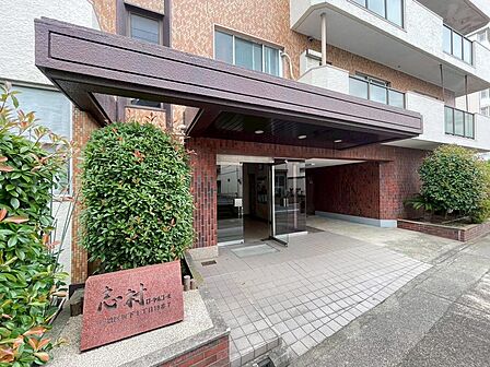 エントランス入り口