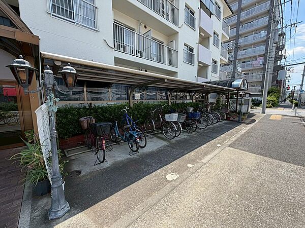 駐輪場