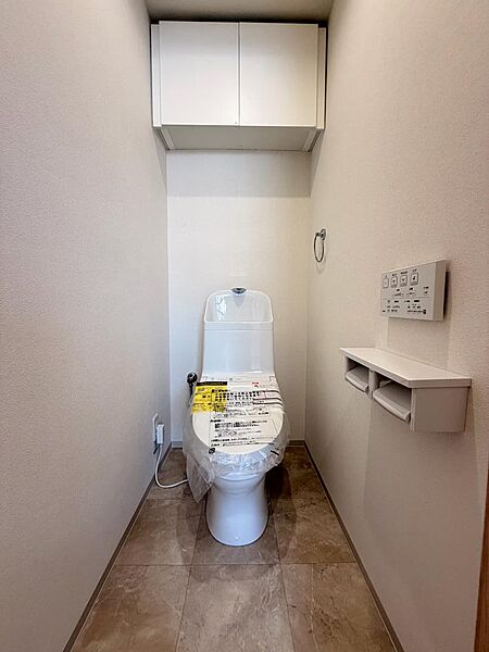 節水型ウォシュレットトイレ！