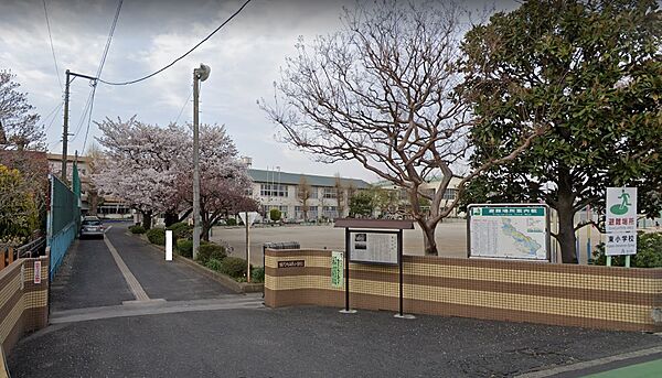 東小学校徒歩６分
