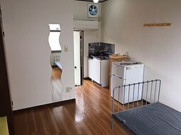 ジロプロワン 202 2階ワンルームのリビング/ダイニング