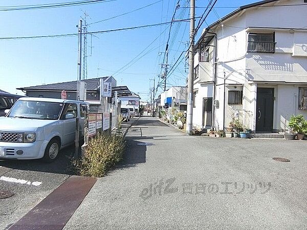 画像12:前面道路