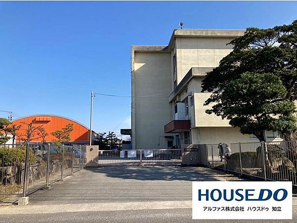 近隣写真 ＊知立市立知立南小学校＊ 948m