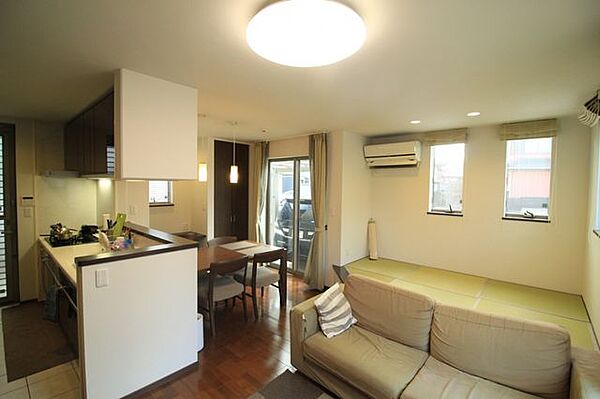 リビング/ダイニング