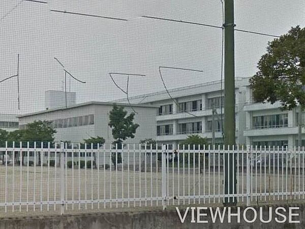 玉村町立南中学校 1503m
