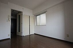 リーベイースト7 201 2階1Kのリビング/ダイニング