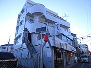 新秋津駅より徒歩1分 築37年 4階建の賃貸物件