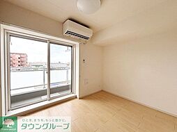 プレジデントガーデンD 2階1LDKのリビング/ダイニング