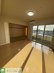 サクセス西高島平 6階3LDKのリビング/ダイニング