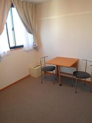 レオパレス西戸部 1階1Kのリビング/ダイニング