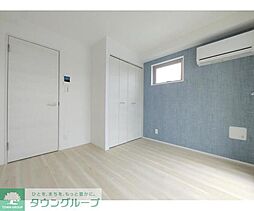 ブルーライトヨコハマ 4階1Kのリビング/ダイニング