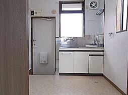 コーポ美映I 2階1Kの室内