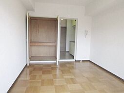 アーバンハイム府中 2階1Kのリビング/ダイニング