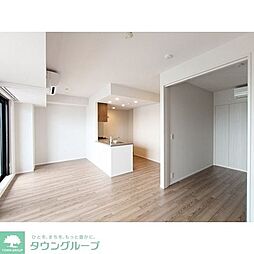 コンフォリア・リヴ八坂富士見 5階3LDKのリビング/ダイニング