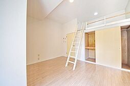 ル・ベールＳＴ 1階ワンルームのリビング/ダイニング