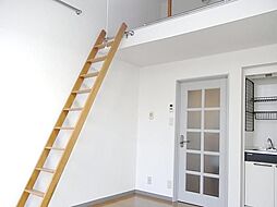 ウイックス三鷹 2階ワンルームのリビング/ダイニング