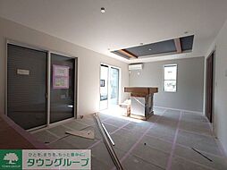 BLOOMING MAISON府中市押立町5号棟 2階4LDKのリビング/ダイニング