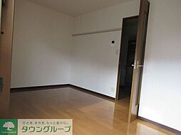 ティーズ 1階1Kのリビング/ダイニング