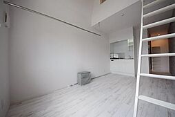 サイドパーク白糸台 1階ワンルームのリビング/ダイニング