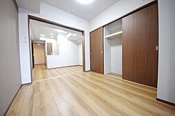 JR総武本線 新日本橋駅 徒歩4分の賃貸マンション 5階1LDKのリビング/ダイニング