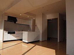 JR山手線 目黒駅 徒歩9分の賃貸マンション 8階1LDKのリビング/ダイニング