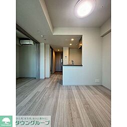 都営大江戸線 新宿西口駅 徒歩4分の賃貸マンション 10階2LDKのリビング/ダイニング