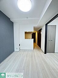 JR山手線 新大久保駅 徒歩5分の賃貸マンション 2階2DKのリビング/ダイニング