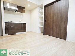 東急田園都市線 三軒茶屋駅 徒歩5分の賃貸マンション 6階1DKのリビング/ダイニング