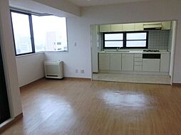 都営大江戸線 牛込柳町駅 徒歩2分の賃貸マンション 7階1LDKのリビング/ダイニング