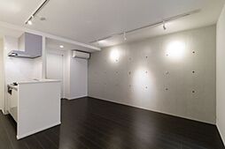 東急東横線 学芸大学駅 徒歩15分の賃貸マンション 1階1LDKのリビング/ダイニング