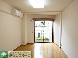 東急東横線 祐天寺駅 徒歩11分の賃貸マンション 2階1Kのリビング/ダイニング