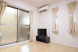 レオネクストサニーヒル五ノ坂 102 1階1LDKのリビング/ダイニング