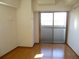 スカイコート代々木 203 2階1Kのリビング/ダイニング